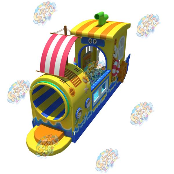 潛水艇小火車